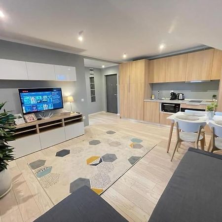 Premium Appartment In Onesti Εξωτερικό φωτογραφία